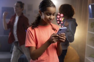 How Social Media is Shaping Celebrity Culture and Public Opinion in Nigeria